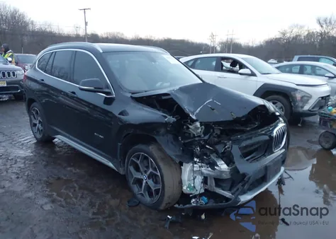 2018 BMW X1 xDrive28I z USA, uszkodzony, nr VIN WBXHT3C3XJ5F91837